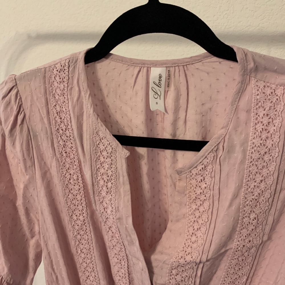 BLUSH RUFFLE DRESS! - Picture 2 of 3